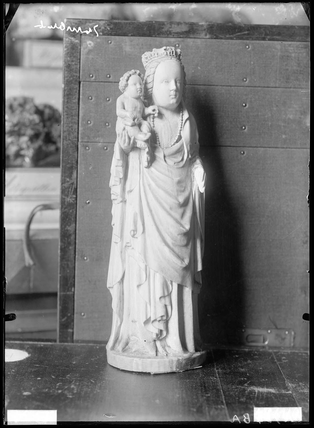 Groupe, la Vierge et l'Enfant, ivoire, Allemagne