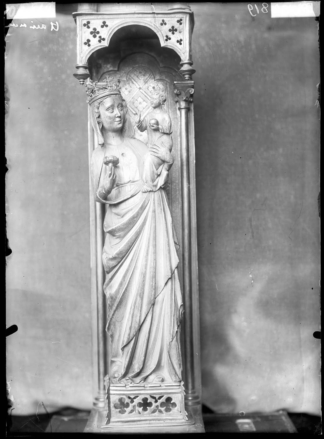 Groupe, Vierge et Enfant, ivoire, France