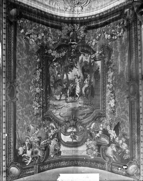 Tapisserie des Gobelins, tenture de l'histoire de Don Quichotte, pièce n°4 : scène avec le deuxième alentour, Don quichotte fait demande à la duchesse de la permission de la voir