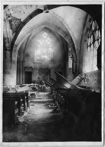 Intérieur : chapelle de la Vierge