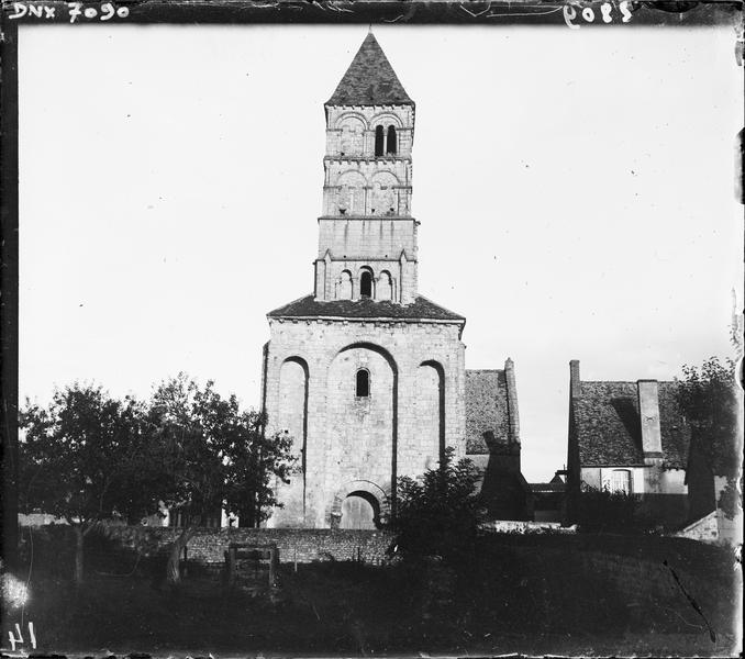 Clocher, façade ouest