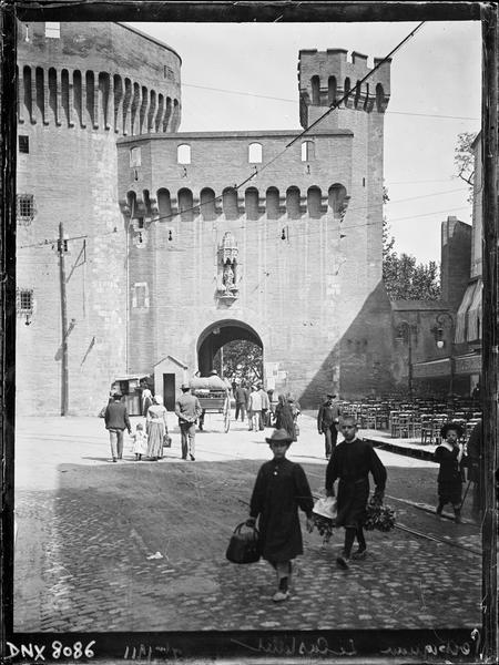 Porte Notre-Dame : façade intra-muros