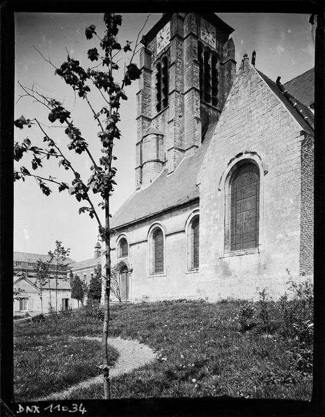 Clocher, façade nord-est