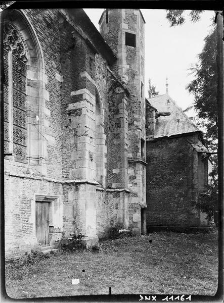 Chapelle : façade sud, détail