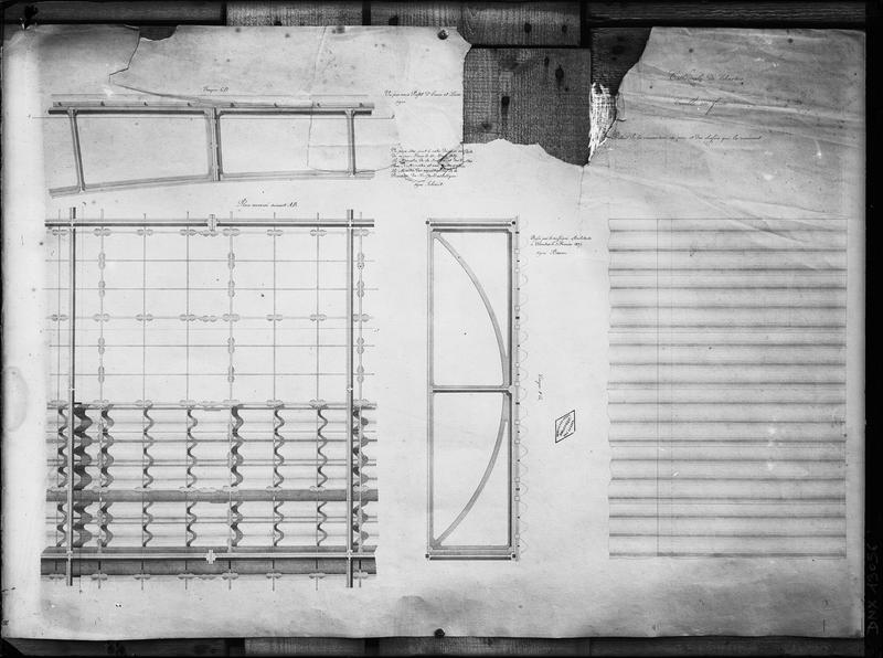 Plan et coupe : détail de la couverture en zinc et des châssis qui la reçoivent