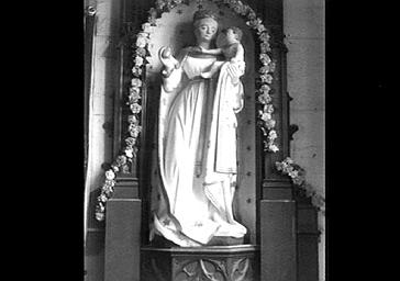 Statue de la Vierge à l'Enfant