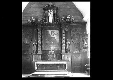 Maître-autel et son retable, l'Institution du rosaire