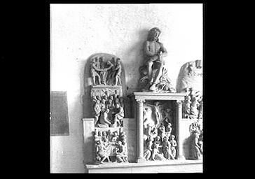 Retable : la Passion et le Christ aux liens