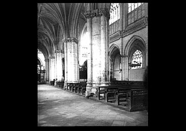 Eglise, bas-côté sud, vu vers l'ouest