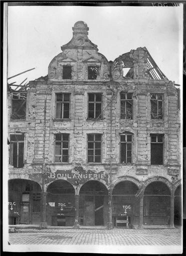 Maisons de la Petite Place