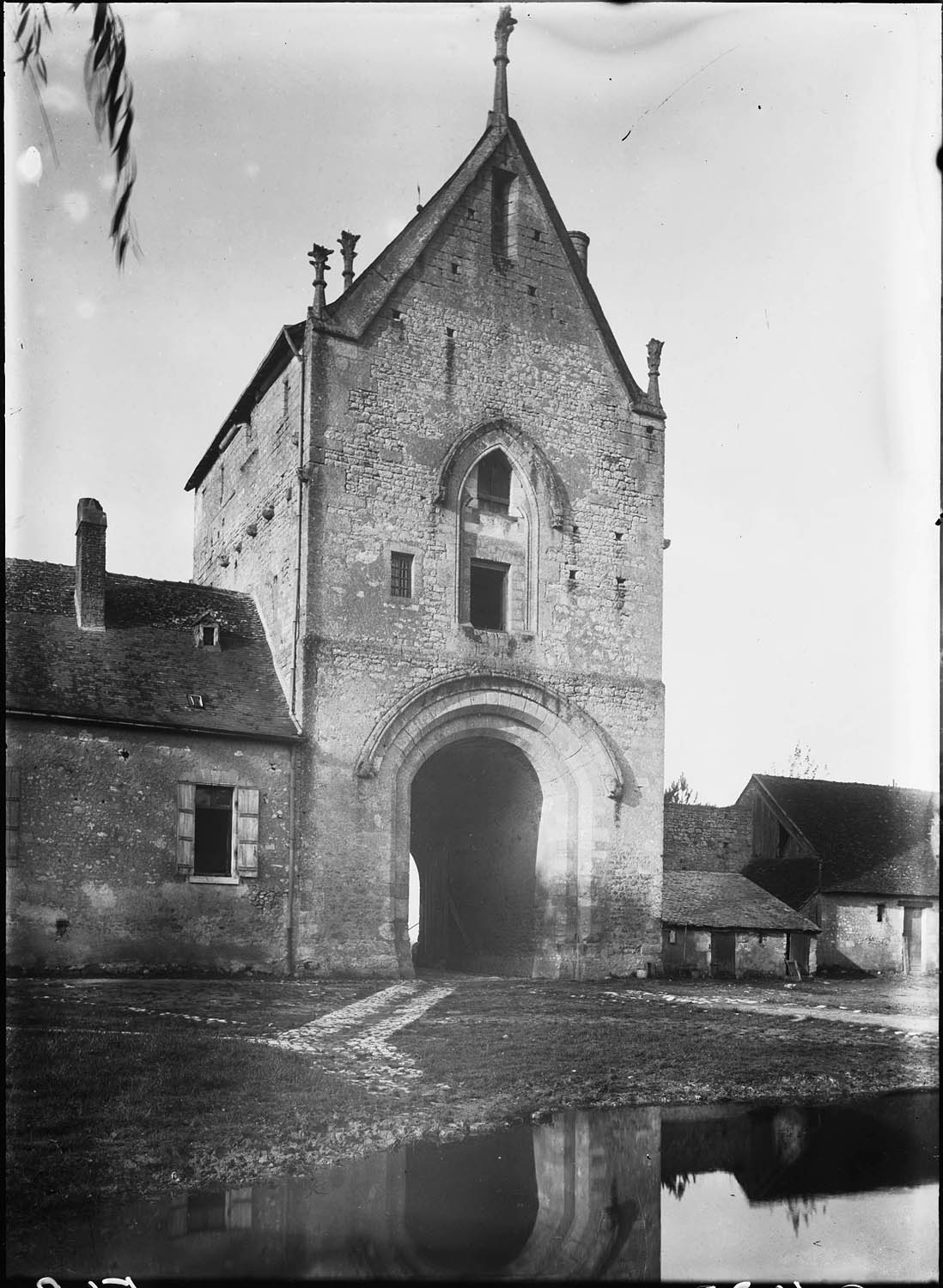 Vue d'ensemble de la porte d'entrée