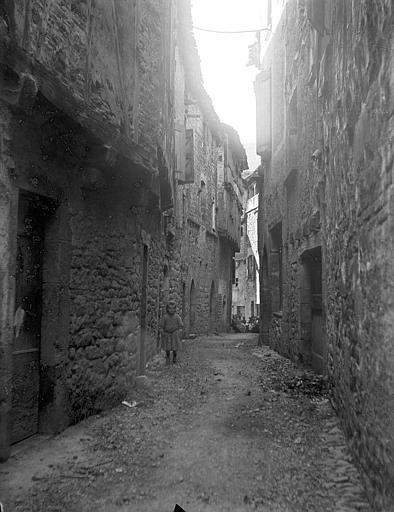 Rue du Bessarel à Saint-Antonin