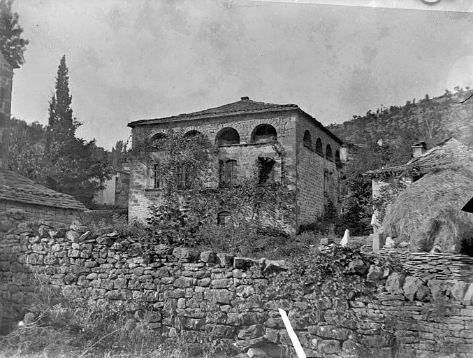 Le Barry entre Saint-Antonin et Caylus