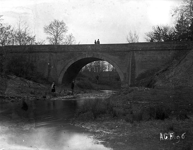 Pont du Caussel près Albi