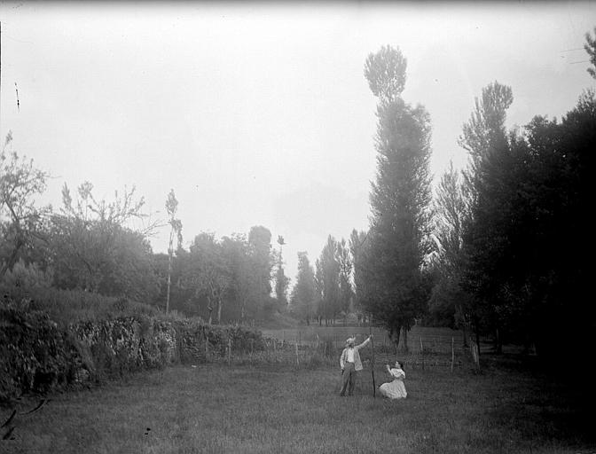 Une idylle sur les bords du Marouy près d'Albi