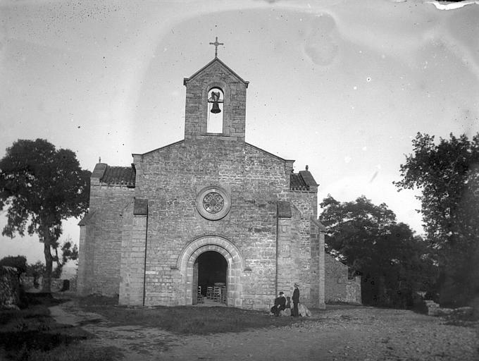 Eglise Sainte-Sabine près de Saint-Antonin