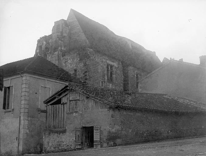 Derniers vestiges du château