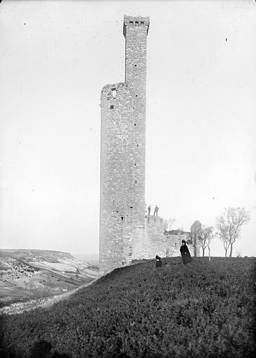 Tour de l'église de Castelnau de Lévis