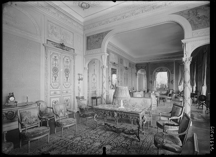 Bureau, mobiliers stylés