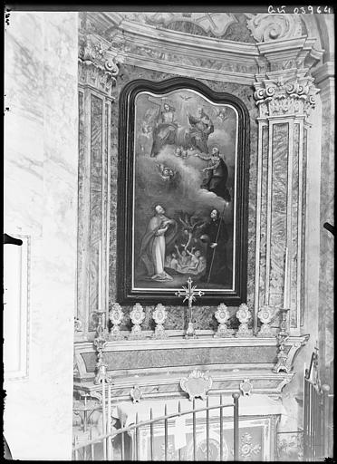 Intérieur, l'autel de saint Charles Borromée