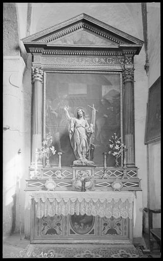 L'autel de saint Jean-Baptiste, statue en bois sculpté