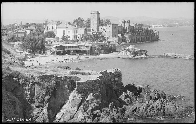 La plage et le château