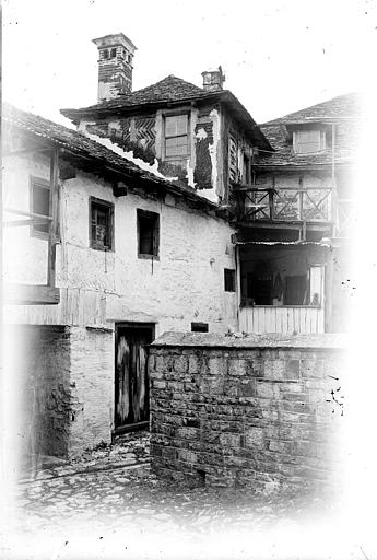 A l'intérieur du monastère