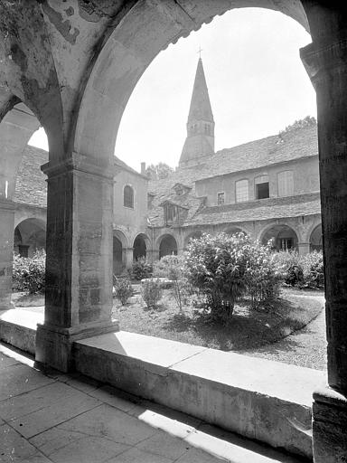 Cour de l'hôtel de ville