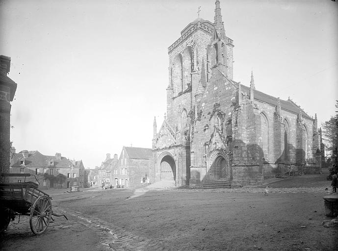 Ensemble ouest vu depuis l'angle sud-ouest. Clocher de l'église