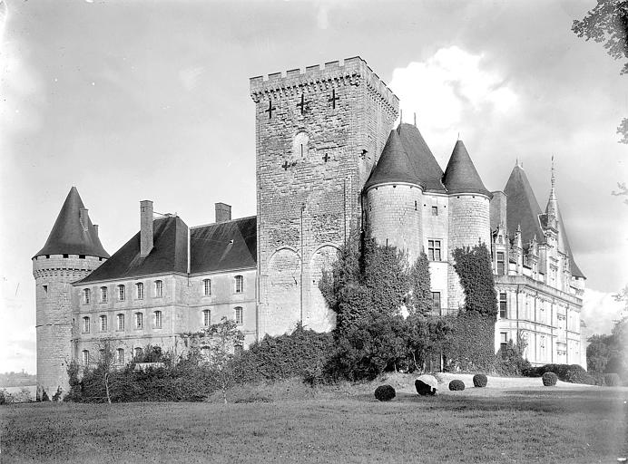 Ensemble sud-ouest vu de l'extérieur