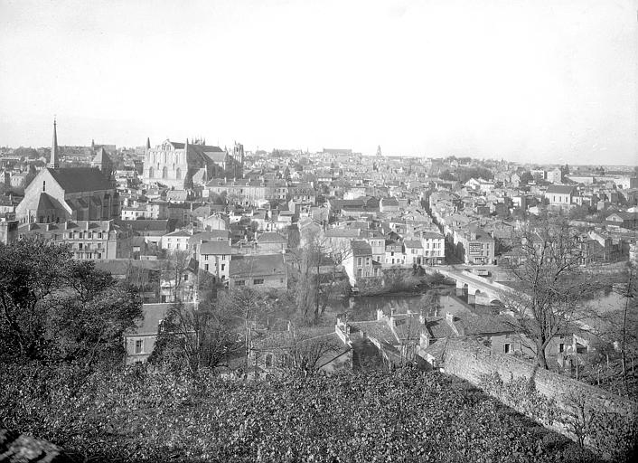 Vue panoramique de la Cité