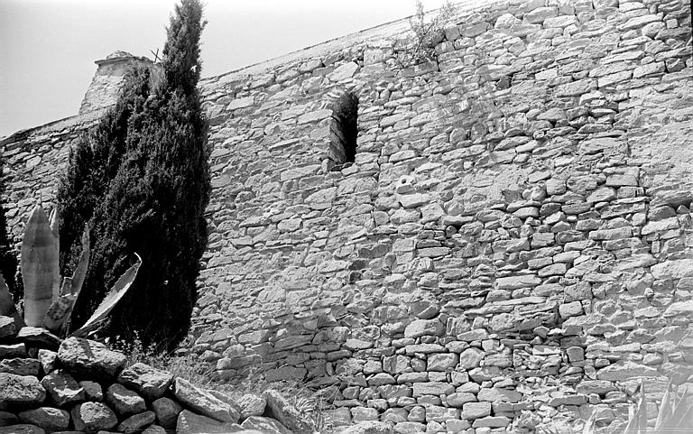 Mur extérieur de la nef côté sud