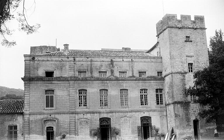 Façade sur jardin