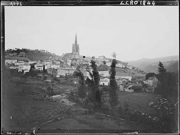 Le village vu de plus près