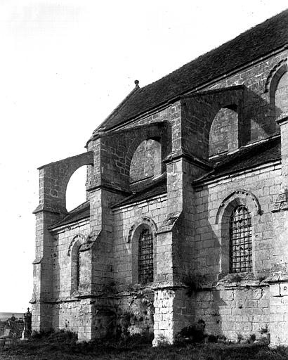 Extérieur, partie de la façade latérale sud