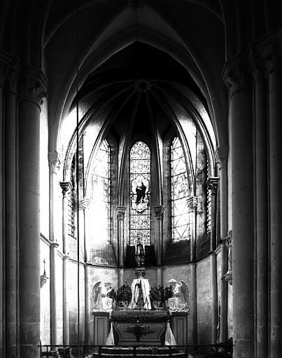 Intérieur, choeur