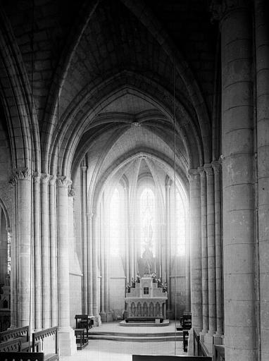 Intérieur, choeur