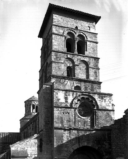 Intérieur, clocher ouest