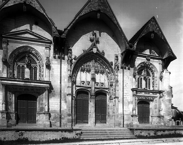 Extérieur, façade ouest