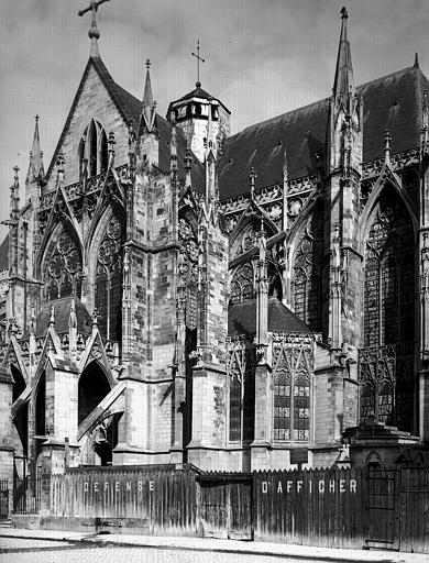 Extérieur, façade sud du transept