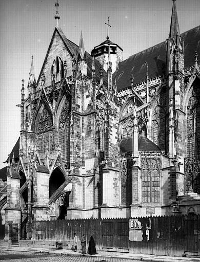 Extérieur, façade sud du transept