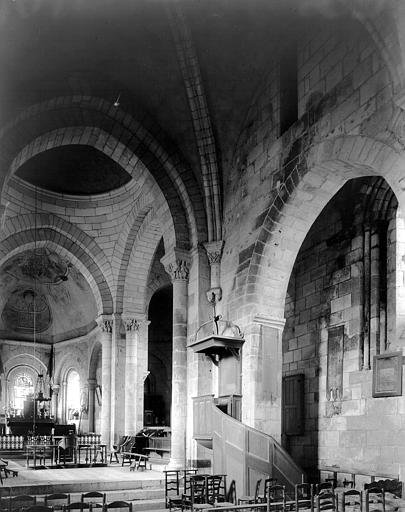 Intérieur, nef côté sud, choeur