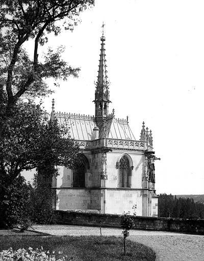 Chapelle Saint-Hubert, côté jardin