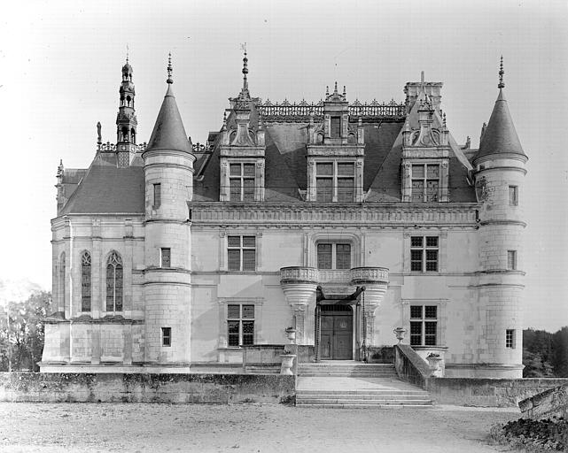 Ensemble nord : chapelle et château de Bohier