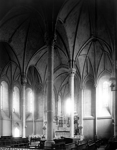 Intérieur, choeur