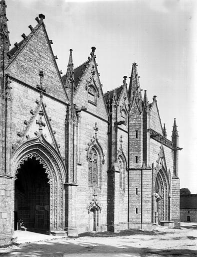 Extérieur, partie de la façade sud