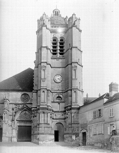 Extérieur, façade, clocher