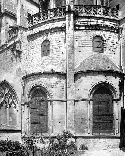 Extérieur, abside : chapelles rayonnantes sud-est