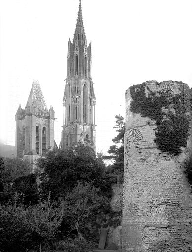 Clocher et flèche côté ouest