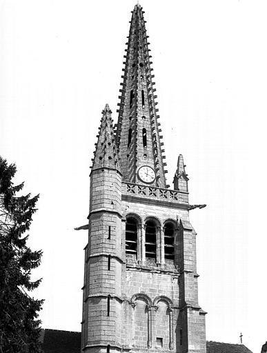 Extérieur, clocher sur croisillon sud, côté escalier